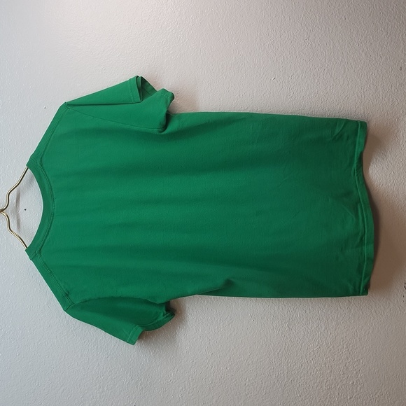 ELF Christmas Tshirt - Picture 3 of 5